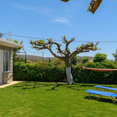 Petrakis Afrathias Garden House Villa Kalamaki  Luaran gambar
